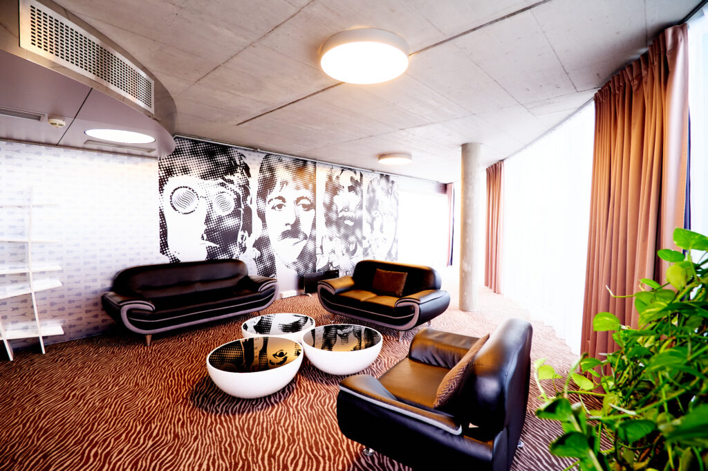 SONO_apartman_Beatles_D1002222