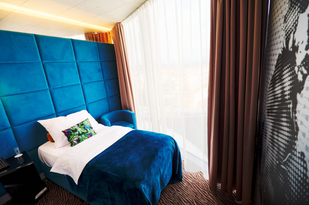 SONO_single_room_D1002152